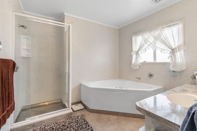 Photo of property in 32 Lancaster Street, Levin, 5510