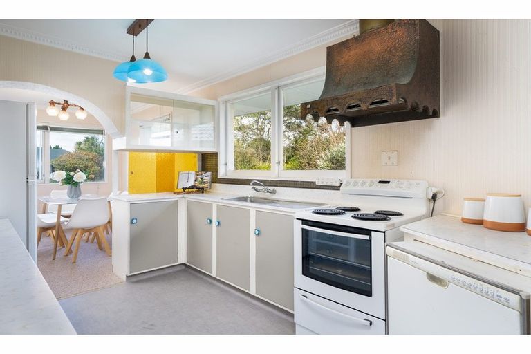 Photo of property in 49 Stanton Crescent, Hoon Hay, Christchurch, 8025