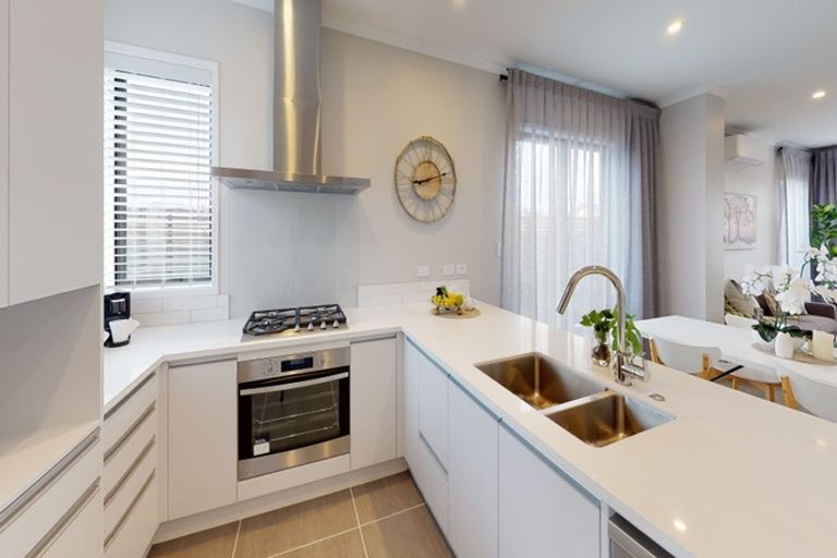 Photo of property in 62 Nugget Avenue, Hobsonville, Auckland, 0616