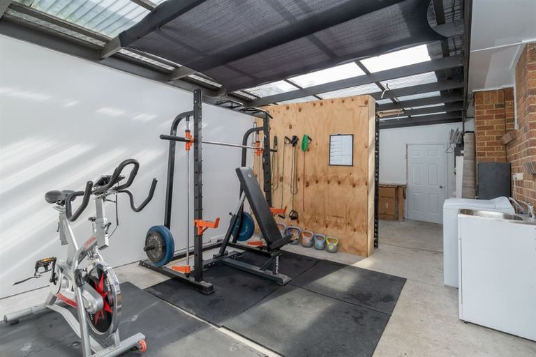 Photo of property in 83 Cameron Road, Hamilton East, Hamilton, 3216