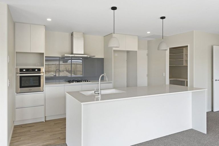 Photo of property in 16 Fairbairn Road, Rolleston, 7614