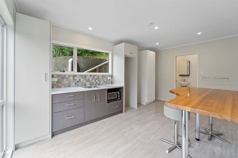 Photo of property in 632 Whangaparaoa Road, Stanmore Bay, Whangaparaoa, 0932