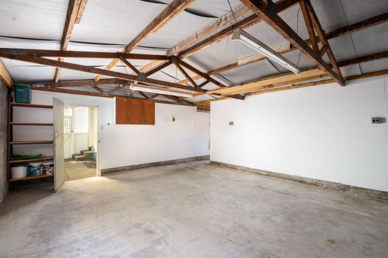 Photo of property in 65 Wallace Place, Westown, New Plymouth, 4310