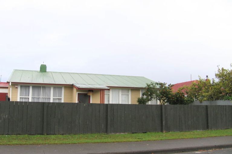 Photo of property in 323 Tui Place, Camberley, Hastings, 4120