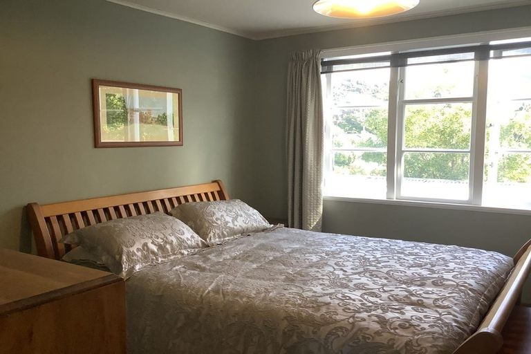 Photo of property in 13 Warwick Street, Wilton, Wellington, 6012