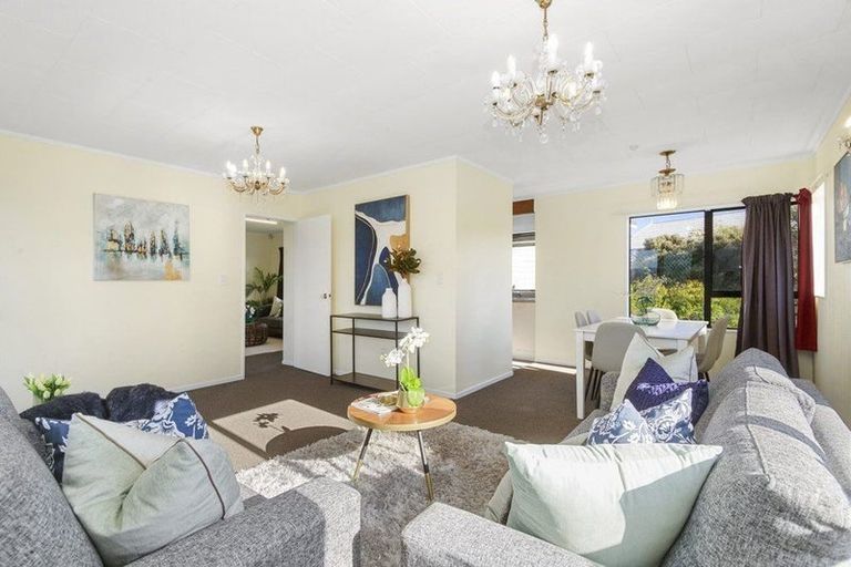 Photo of property in 23 Jasmine Grove, Maungaraki, Lower Hutt, 5010