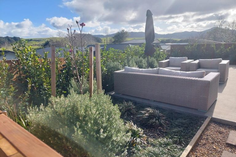 Photo of property in 2 Hikuwai Lane, Warkworth, 0910