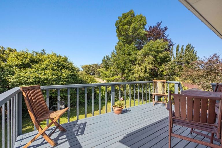 Photo of property in 32 Claridges Road, Casebrook, Christchurch, 8051