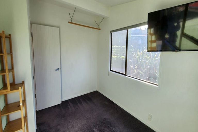 Photo of property in 22 Everard Avenue, Army Bay, Whangaparaoa, 0930