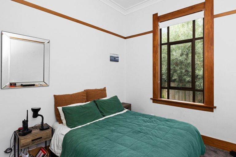 Photo of property in 12 Chaucer Road, Hospital Hill, Napier, 4110
