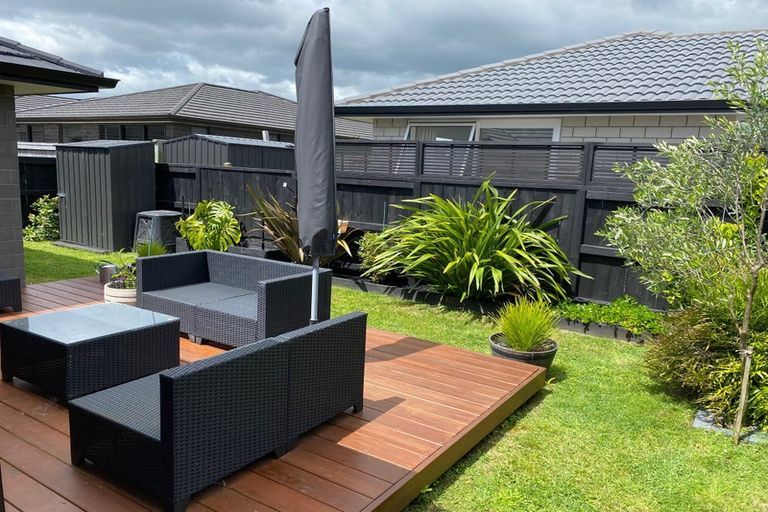 Photo of property in 51 Hills View Drive, Papamoa, 3118