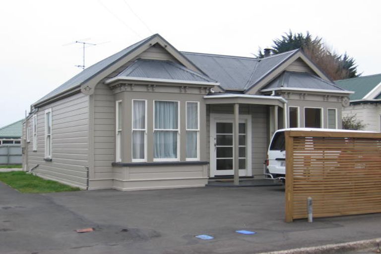 Photo of property in 33 Oxford Street, South Dunedin, Dunedin, 9012