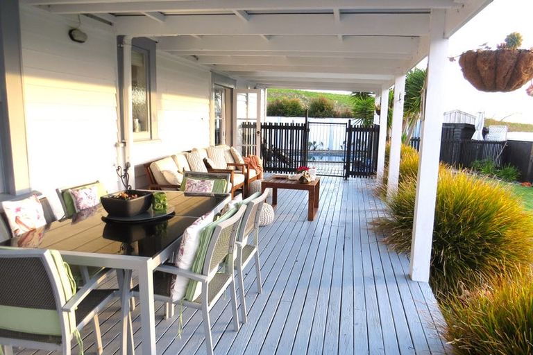 Photo of property in 956 Oneriri Road, Kaiwaka, 0573