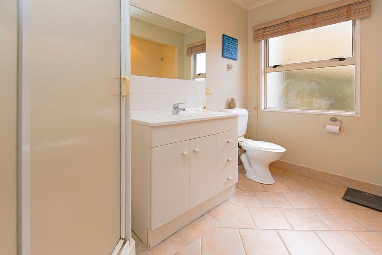 Photo of property in 1201 Whangaparaoa Road, Gulf Harbour, Whangaparaoa, 0930