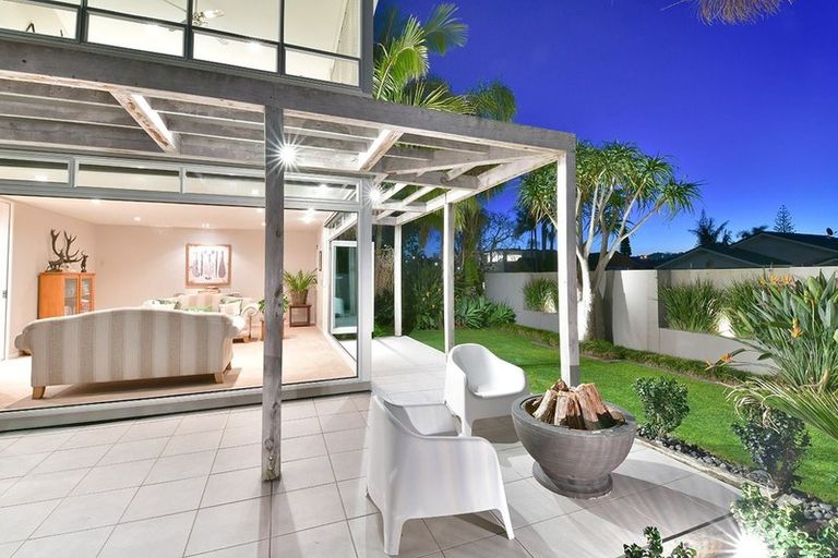 Photo of property in 58 The Circle, Manly, Whangaparaoa, 0930