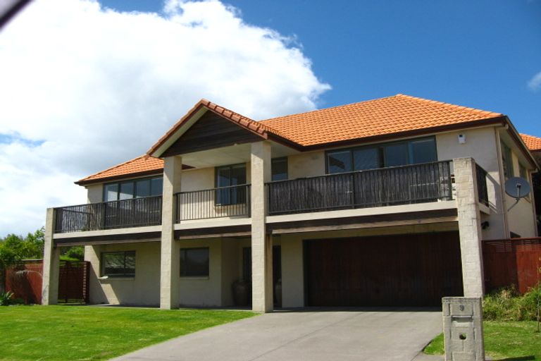 Photo of property in 9 Parkwood Crescent, Gulf Harbour, Whangaparaoa, 0930