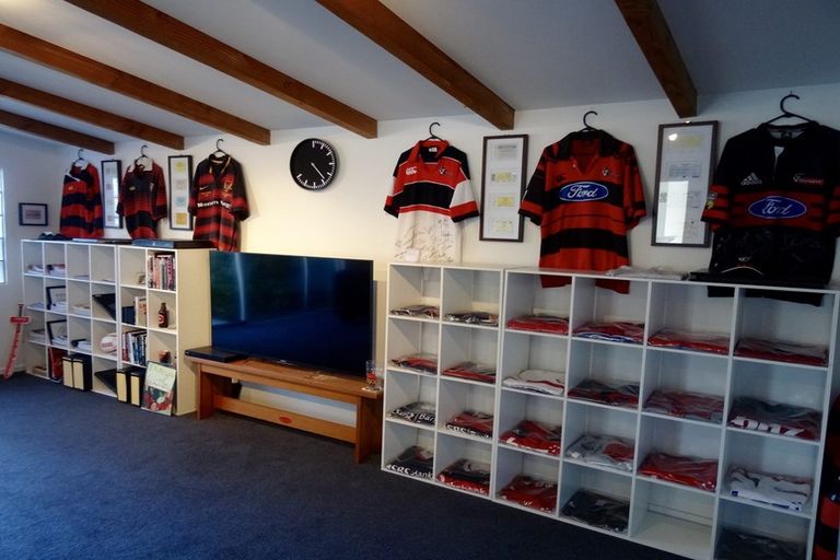 Photo of property in 10a Yeovil Place, St Albans, Christchurch, 8052