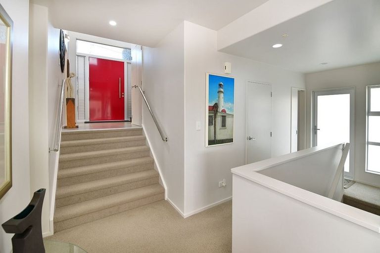 Photo of property in 36 Rawhiti Road, Manly, Whangaparaoa, 0930