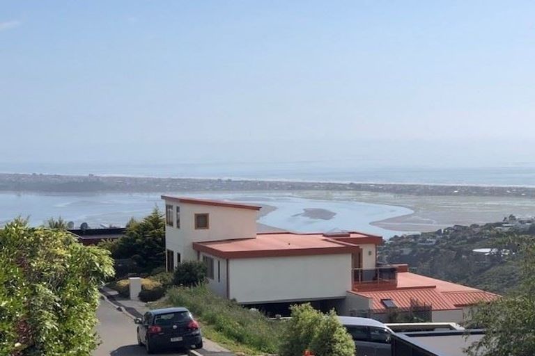 Photo of property in 271 Mount Pleasant Road, Mount Pleasant, Christchurch, 8081