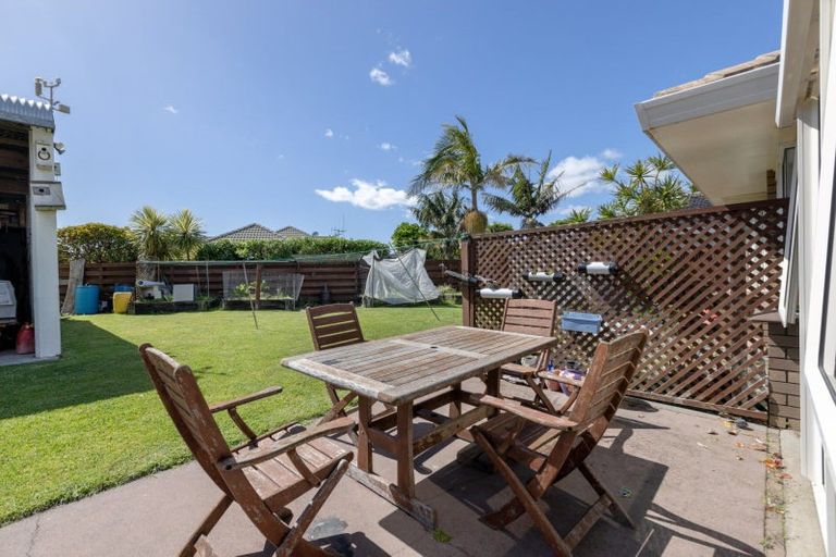 Photo of property in 27 Lotus Avenue, Mount Maunganui, 3116