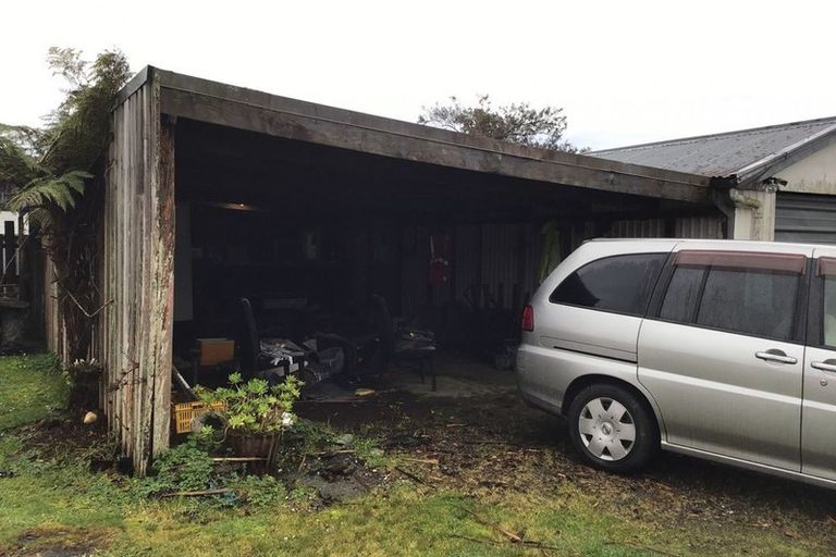 Photo of property in 47 Pauareka Road, Haast, 7886