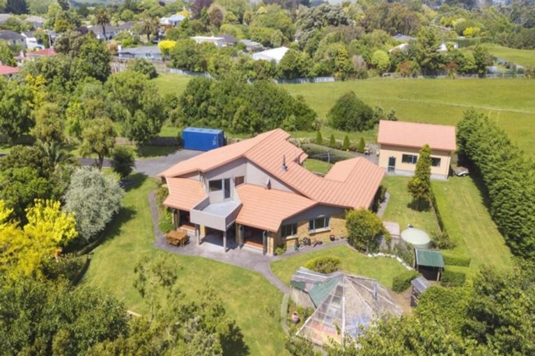 Photo of property in 173 South Road, Hawera, 4610