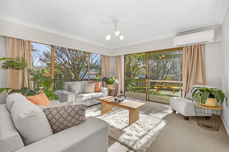 Photo of property in 1 Sunshine Rise, Raglan, 3225