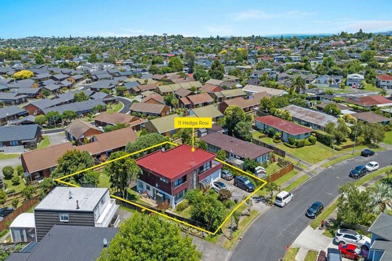 Photo of property in 11 Hedge Row, Sunnyhills, Auckland, 2010