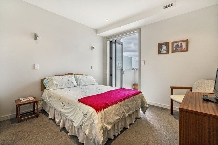Photo of property in 4/23 Wellington Street, Howick, Auckland, 2014