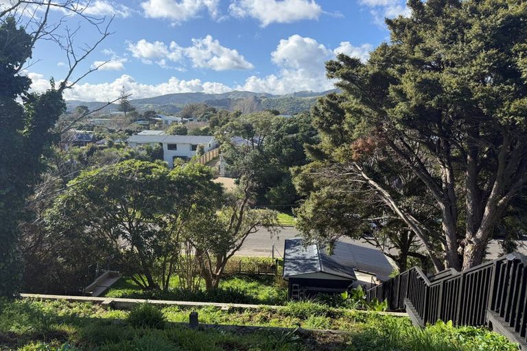 Photo of property in 67a Renown Road, Raumati South, Paraparaumu, 5032