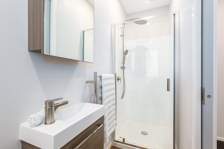 Photo of property in 5 Pakura Place, Wainuiomata, Lower Hutt, 5014