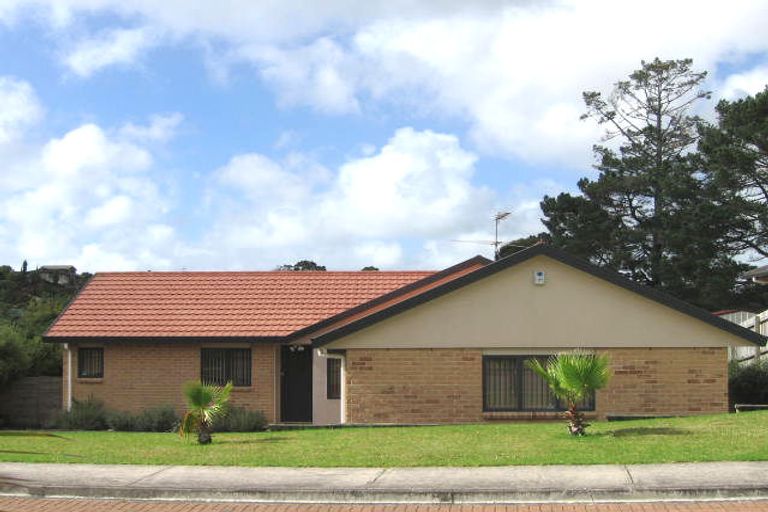 Photo of property in 7 San Pedro Place, Henderson, Auckland, 0612