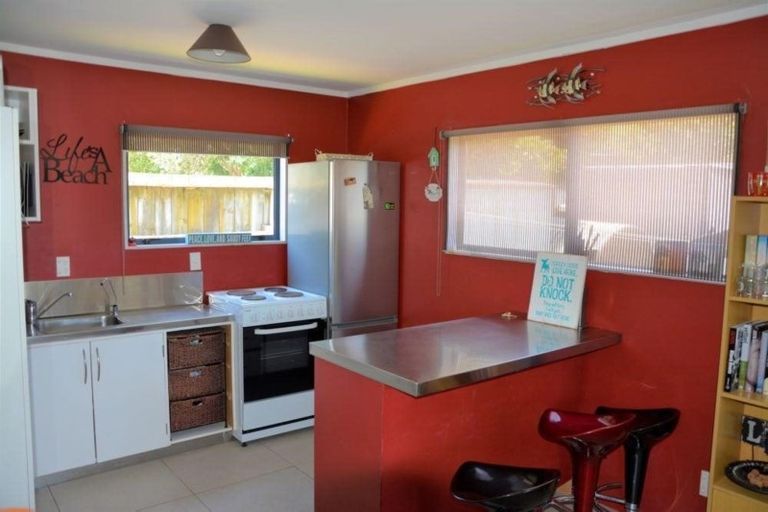 Photo of property in 40a Mako Avenue, Whiritoa, Whangamata, 3691