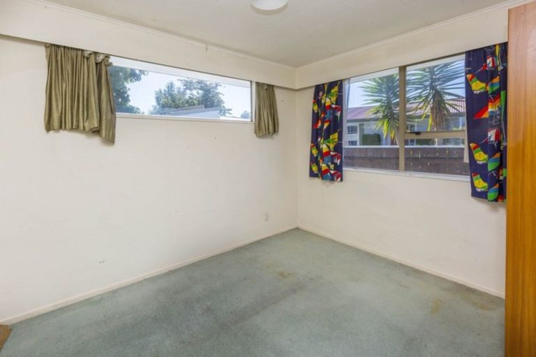 Photo of property in 23 Harvard Grove, Totara Park, Upper Hutt, 5018