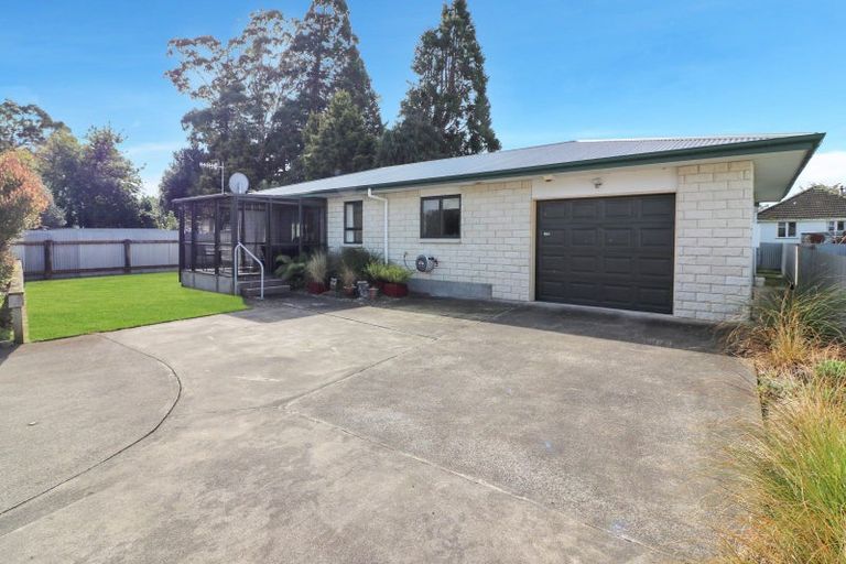 Photo of property in 72b Cole Street, Dannevirke, 4930