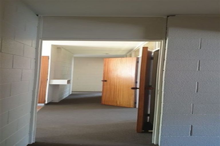 Photo of property in 2/81 Stredwick Drive, Torbay, Auckland, 0630