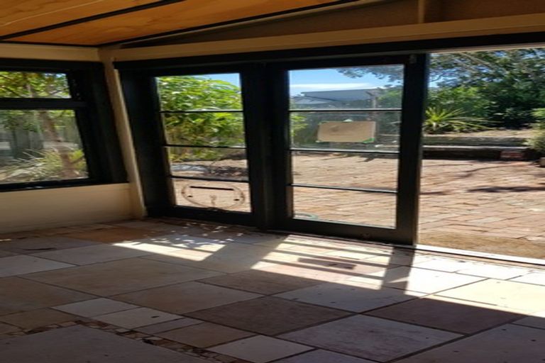 Photo of property in 135 Pine Avenue, South New Brighton, Christchurch, 8062