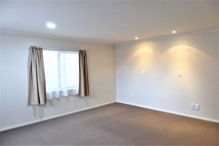Photo of property in 43 Danny Place, Pyes Pa, Tauranga, 3112