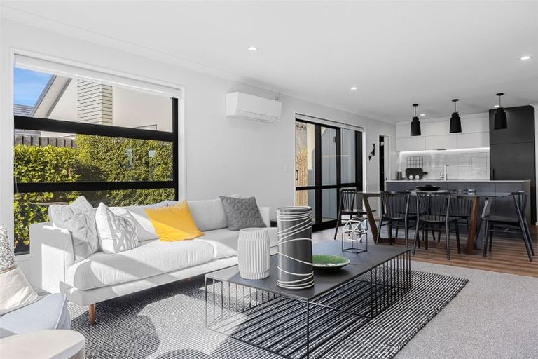 Photo of property in 25 Prestons Park Drive, Marshland, Christchurch, 8083