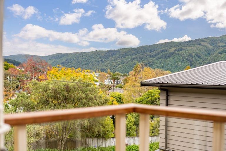 Photo of property in 74f Heretaunga Square, Silverstream, Upper Hutt, 5019