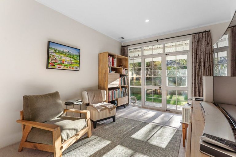 Photo of property in 5 Lancewood Place, Otamatea, Whanganui, 4500