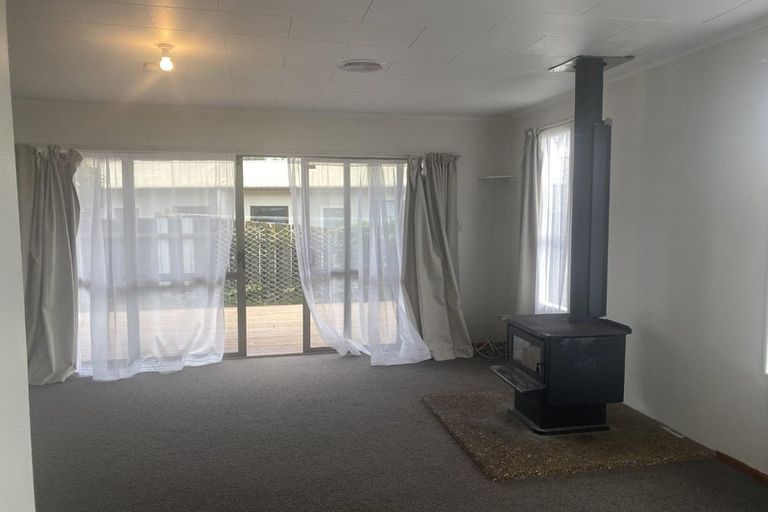 Photo of property in 64 Columbus Crescent, Flaxmere, Hastings, 4120