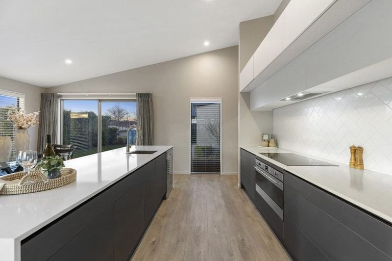 Photo of property in 1 Blue Jacket Drive, Halswell, Christchurch, 8025