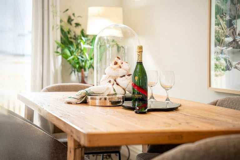 Photo of property in 40f Agra Crescent, Khandallah, Wellington, 6035