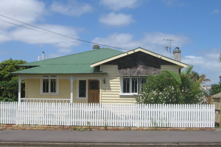 Photo of property in 12 Domain Street, Devonport, Auckland, 0624