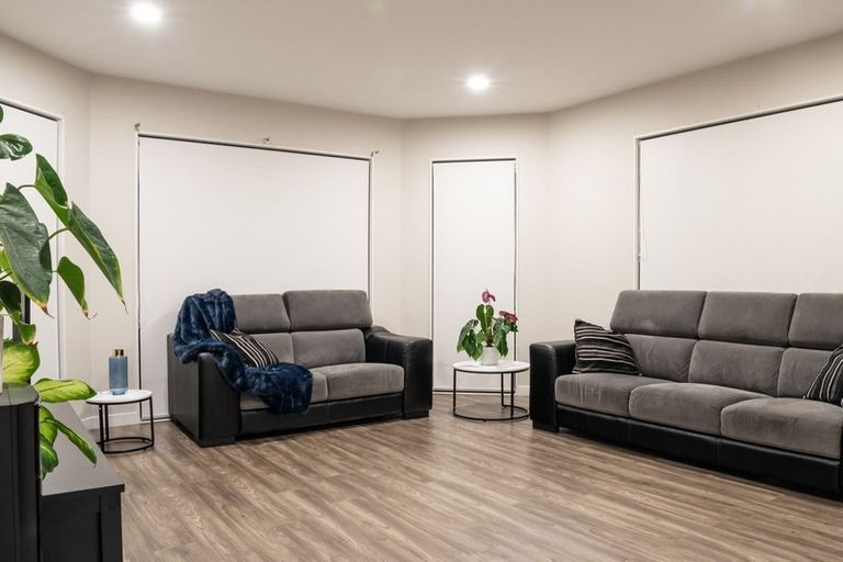 Photo of property in 5 Tilly Lane, Huapai, Kumeu, 0810