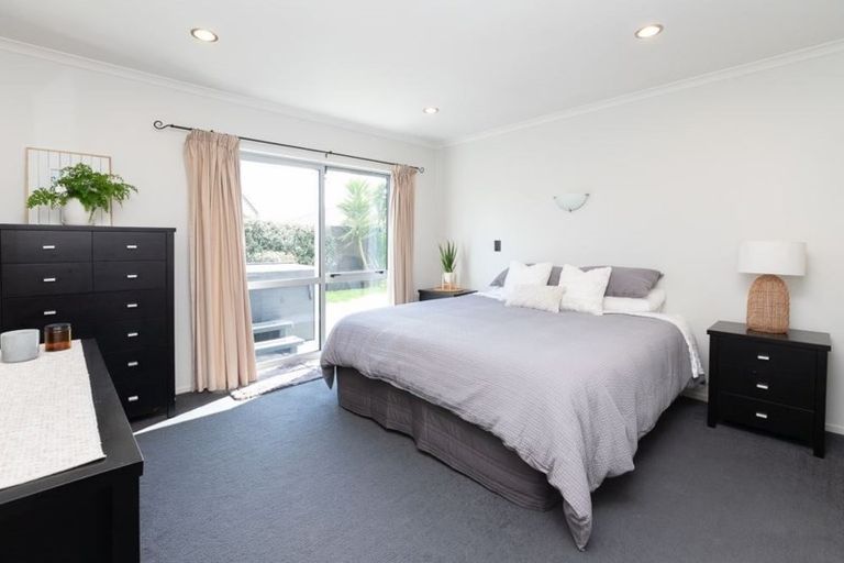 Photo of property in 14 Chatham Place, Rototuna North, Hamilton, 3210