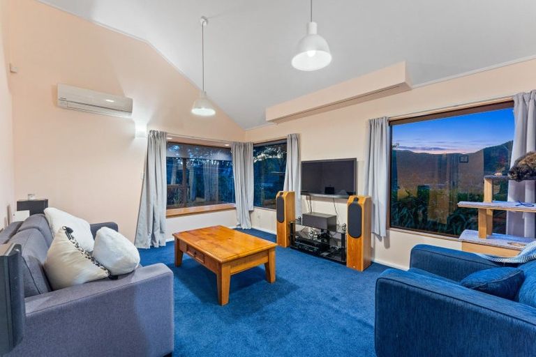 Photo of property in 66 Holborn Drive, Stokes Valley, Lower Hutt, 5019