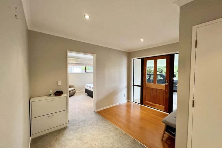 Photo of property in 12a Stuart Street, Levin, 5510