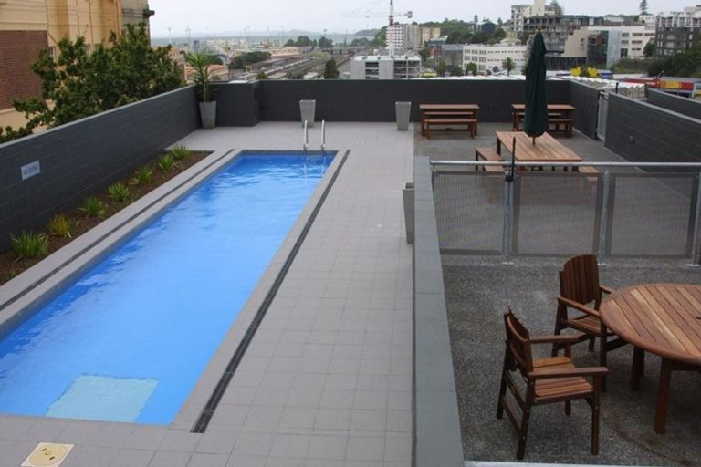 Photo of property in Unilodge Apartments, 408/138 Anzac Avenue, Auckland Central, Auckland, 1010